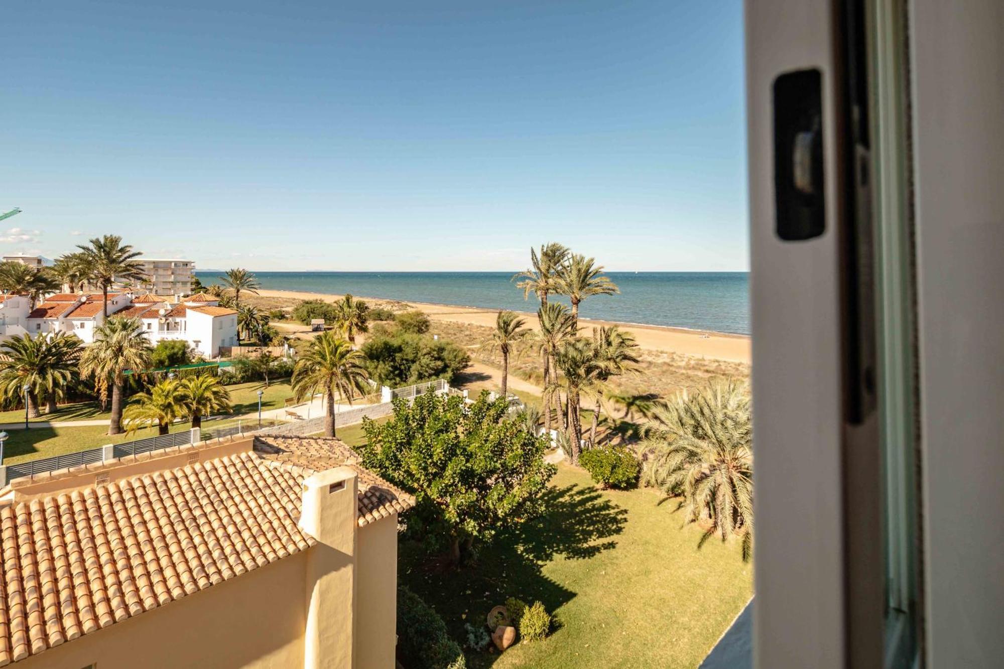 Atardecer Unico En La Playa Apartment Denia Exterior foto